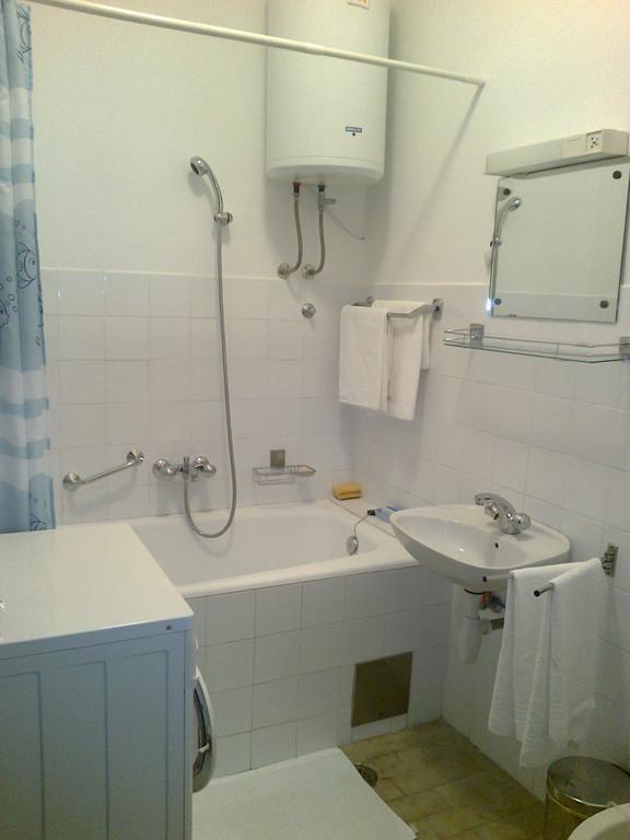 Apartment A1 Dugi Rat Phòng bức ảnh