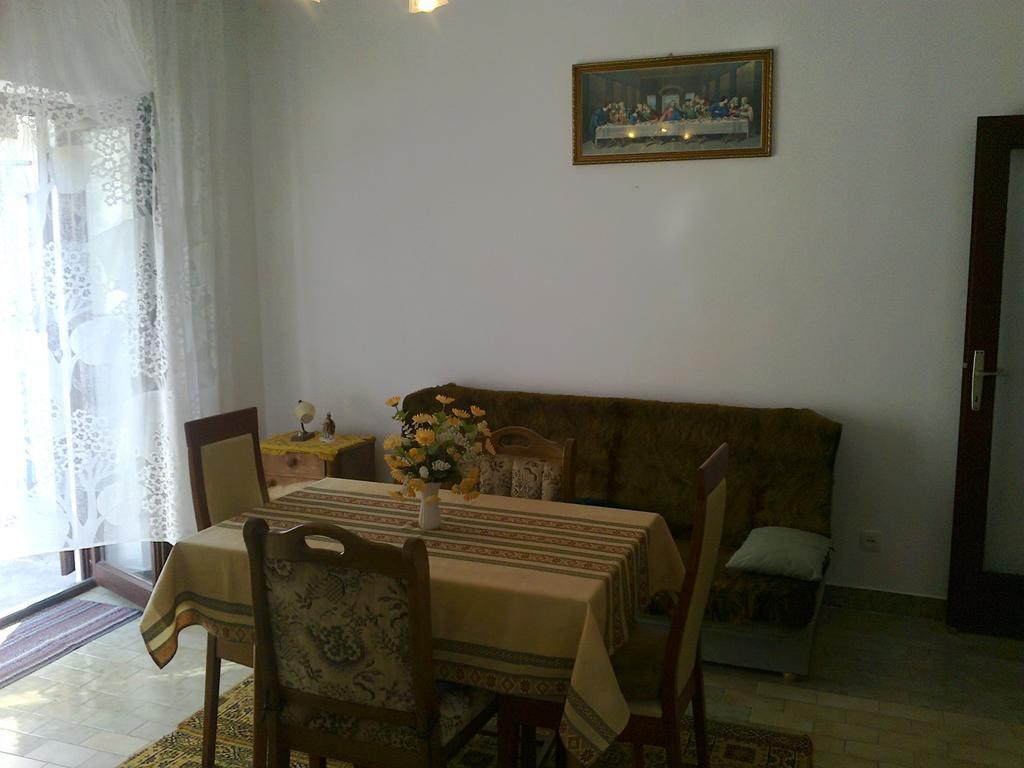 Apartment A1 Dugi Rat Phòng bức ảnh