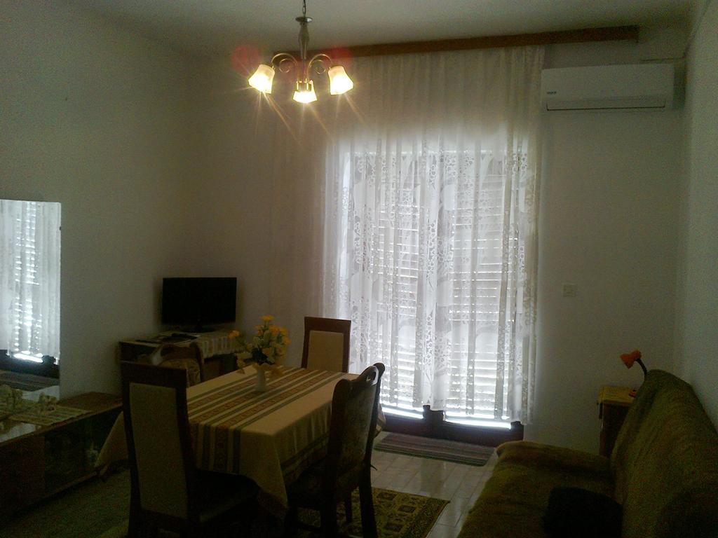 Apartment A1 Dugi Rat Ngoại thất bức ảnh